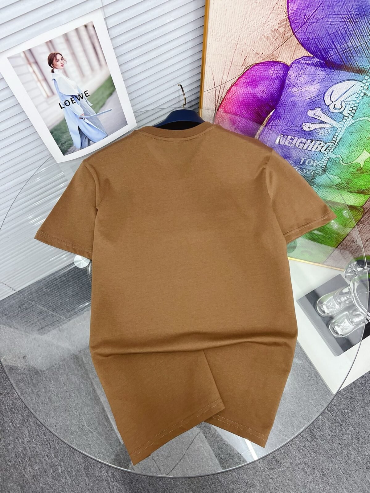 ⁦تيشيرت برادا ربيع وصيف، أحدث صيحات الموضة بياقة دائرية وأكمام قصيرة.⁩ - الصورة ⁦4⁩