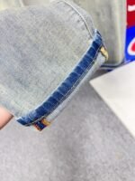 ⁦بنطال جينز رجالي من برادا، بتصميم عصري أنيق⁩ - الصورة ⁦6⁩