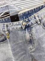 ⁦بنطال جينز برادا الرجالي، بتصميم عصري أنيق⁩ - الصورة ⁦5⁩