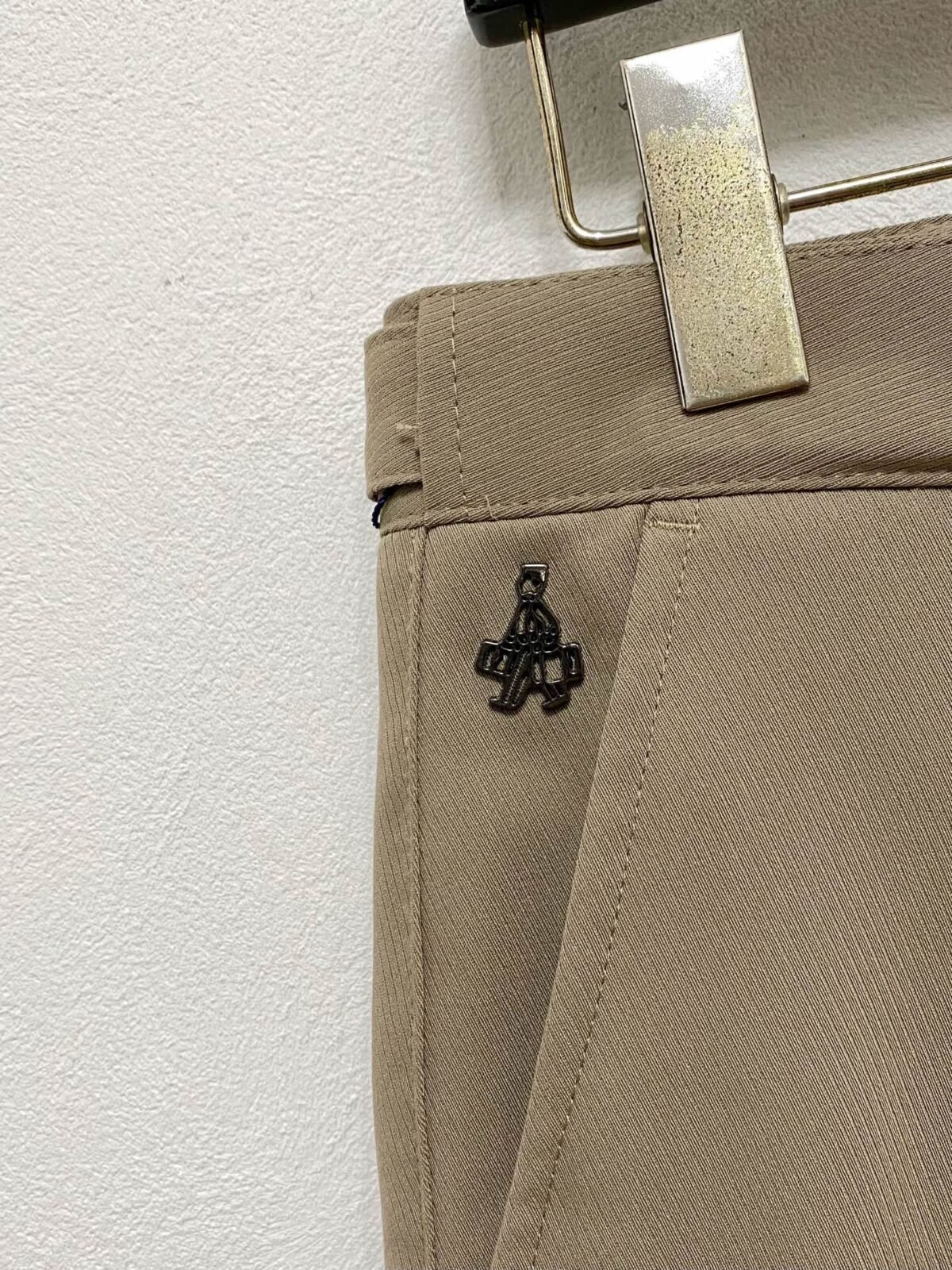 ⁦بنطلون برادا كاجوال جديد وفاخر⁩ - الصورة ⁦5⁩