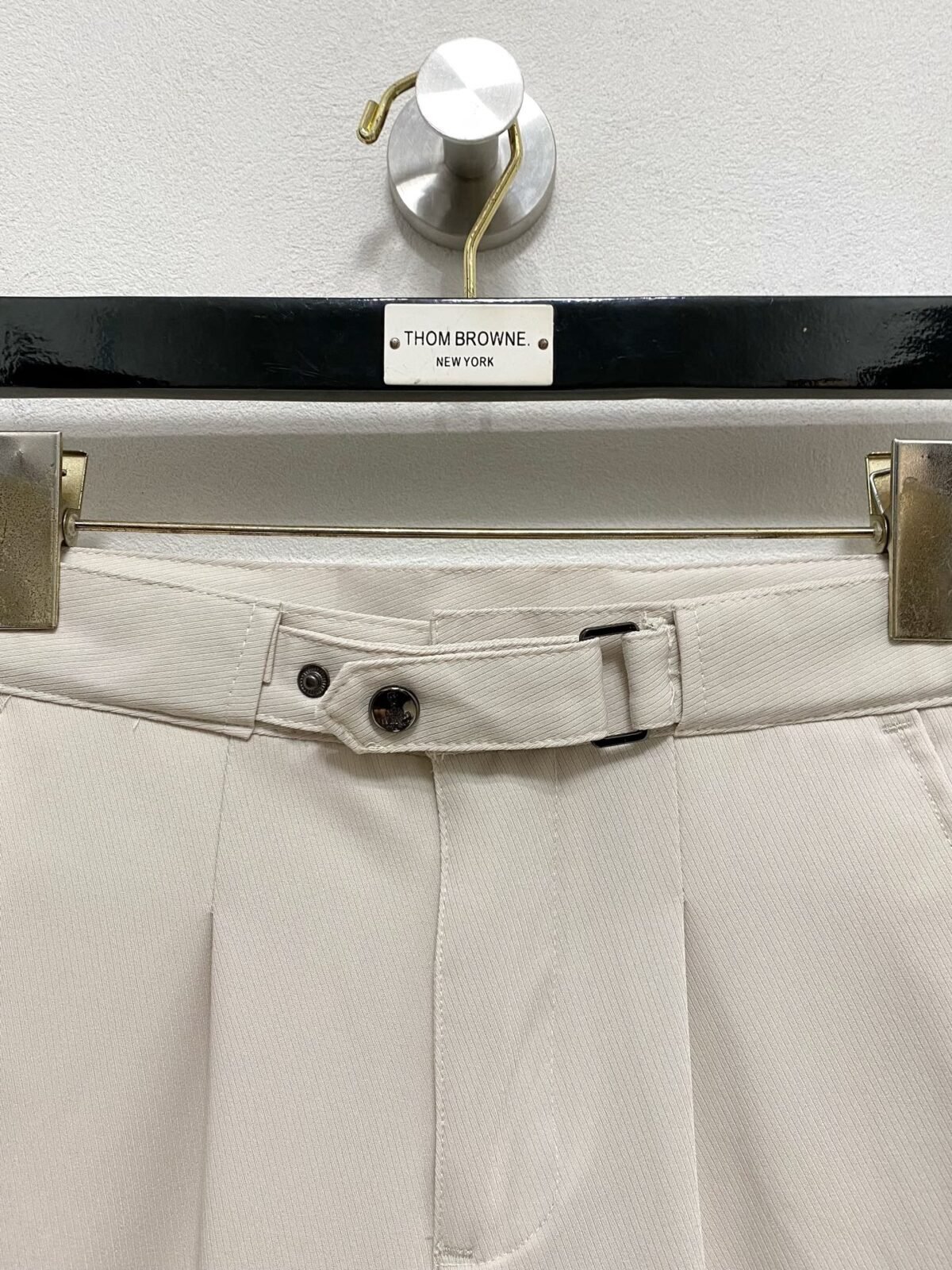 ⁦بنطال برادا كاجوال جديد وفاخر⁩ - الصورة ⁦4⁩