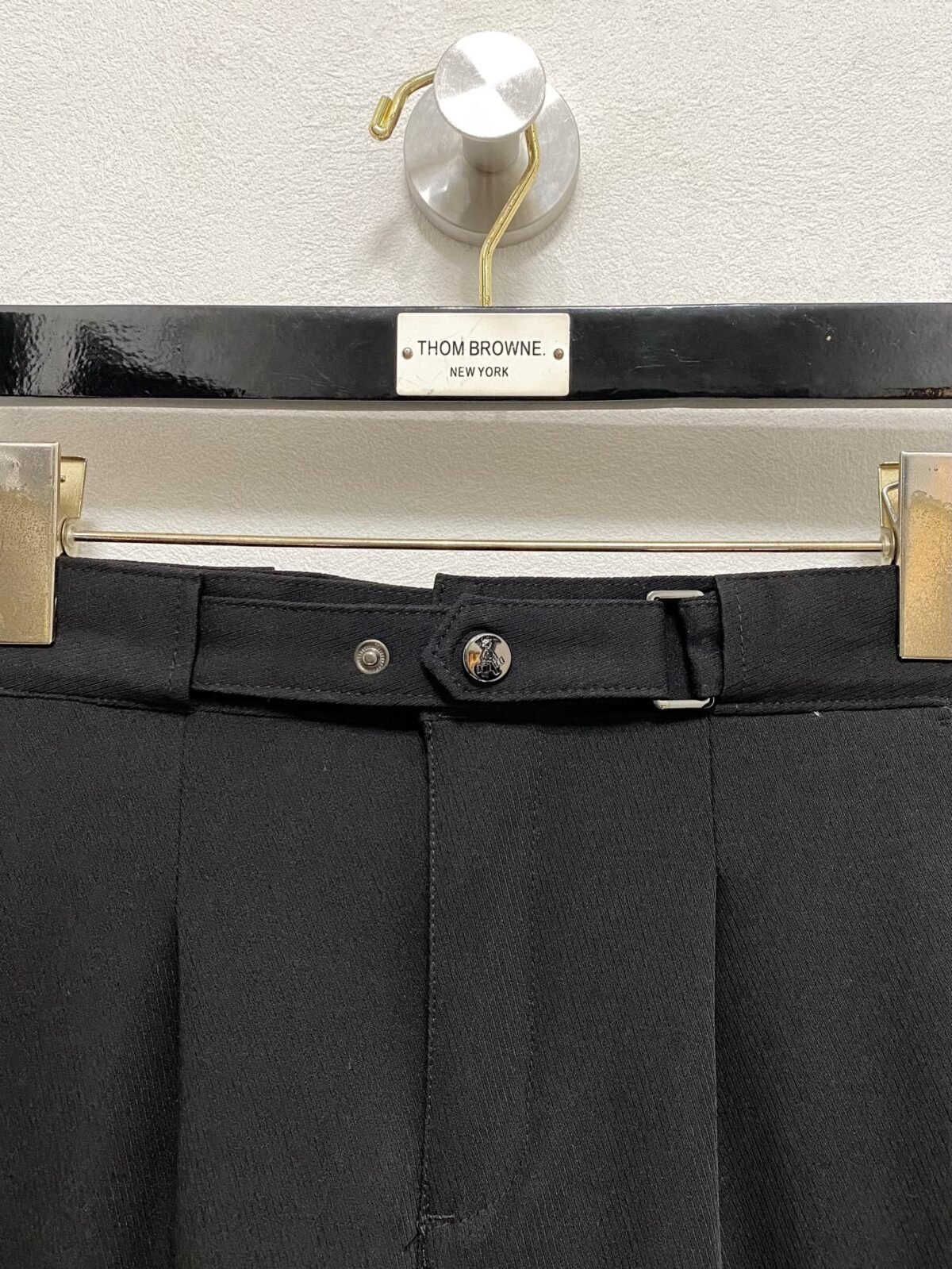 ⁦بنطال برادا كاجوال جديد وفاخر⁩ - الصورة ⁦4⁩