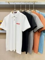 قميص بولو رجالي من برادا بأكمام قصيرة وياقة مدورة