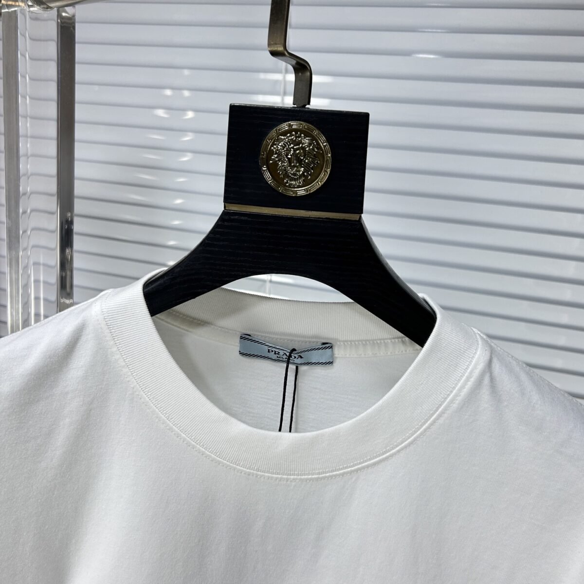 ⁦تيشيرت برادا الجديد للربيع والصيف بأكمام قصيرة.⁩ - الصورة ⁦8⁩