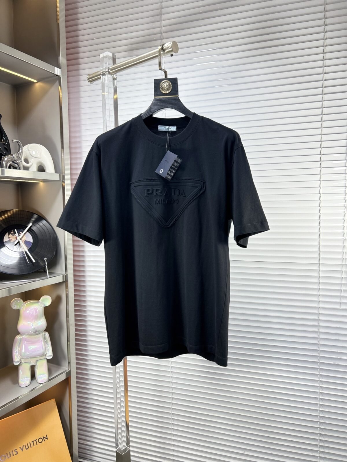 ⁦تيشيرت برادا الجديد للربيع والصيف بأكمام قصيرة.⁩ - الصورة ⁦3⁩