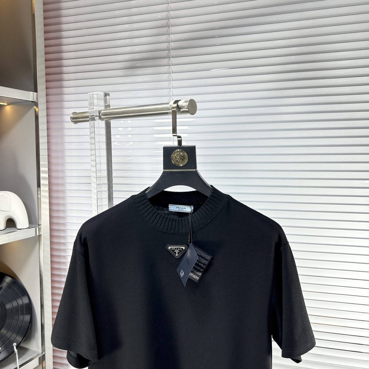 ⁦تيشيرت برادا الجديد للربيع والصيف بأكمام قصيرة.⁩ - الصورة ⁦3⁩