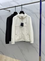 جاكيت برادا الرجالي الجديد بغطاء رأس