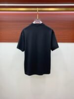 ⁦تيشيرت برادا الأنيق بياقة دائرية⁩ - الصورة ⁦5⁩