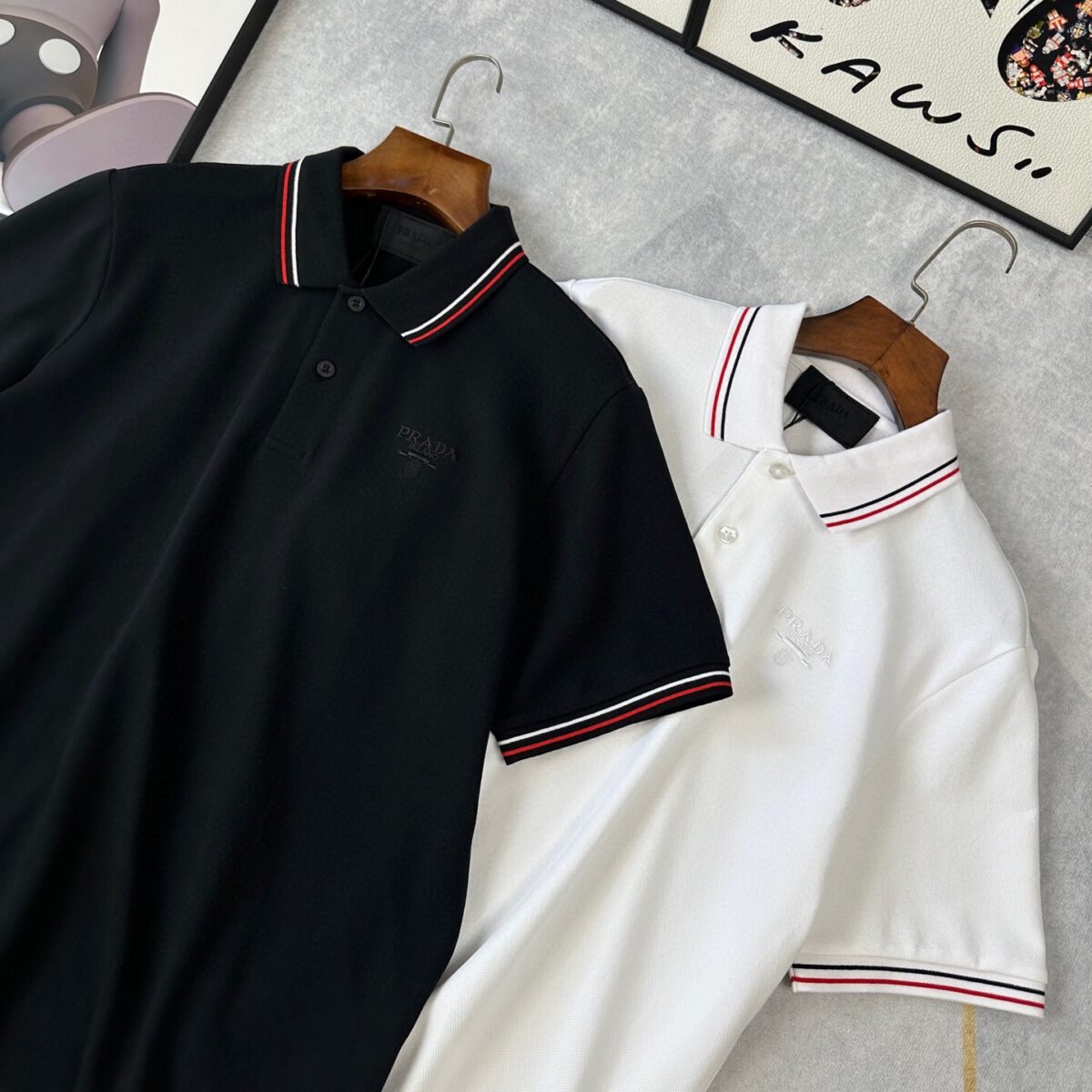 ⁦قميص بولو برادا الجديد للربيع والصيف⁩ - الصورة ⁦5⁩