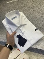 ⁦قميص برادا صيفي بأكمام قصيرة⁩ - الصورة ⁦4⁩