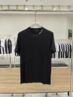 ⁦تيشيرت برادا الرجالي الأنيق بياقة دائرية وأكمام قصيرة⁩ - الصورة ⁦3⁩