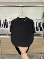 ⁦تيشيرت برادا الرجالي الأنيق بياقة دائرية وأكمام قصيرة⁩ - الصورة ⁦5⁩