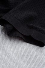 ⁦قميص برادا الرجالي الجديد المحبوك بأكمام قصيرة وياقة دائرية⁩ - الصورة ⁦7⁩