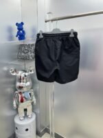 ⁦شورت برادا الصيفي الجديد بجيوب⁩ - الصورة ⁦2⁩