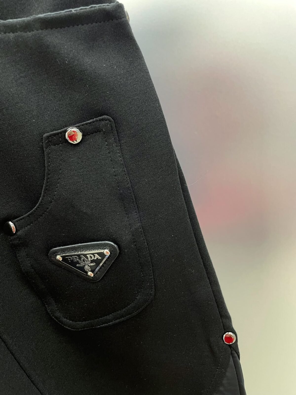 ⁦شورت برادا الصيفي الجديد بجيوب⁩ - الصورة ⁦5⁩