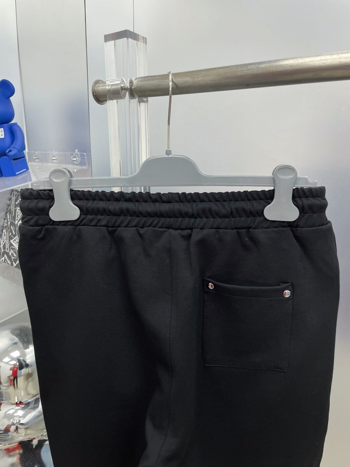 ⁦شورت برادا الصيفي الجديد بجيوب⁩ - الصورة ⁦6⁩