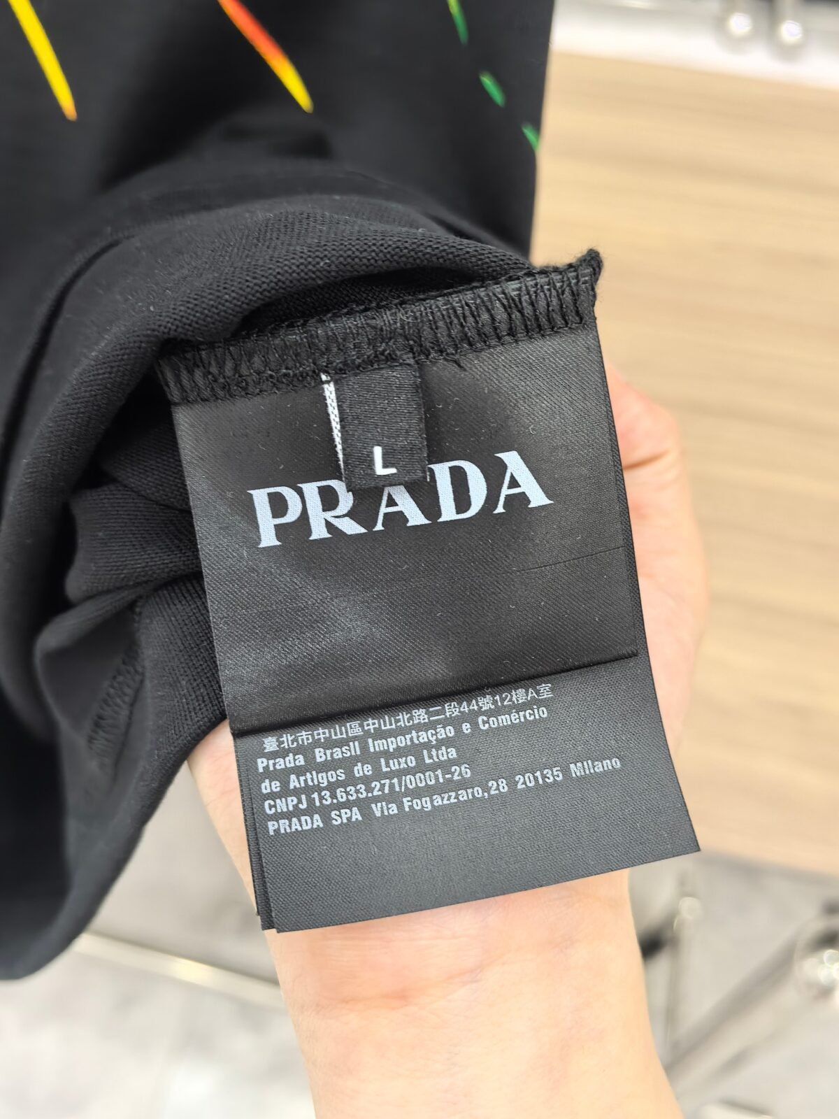 ⁦تيشيرت برادا الرجالي الأنيق بياقة دائرية وأكمام قصيرة⁩ - الصورة ⁦7⁩