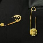 ⁦جاكيت بدلة كاجوال جديد من فيرساتشي⁩ - الصورة ⁦8⁩