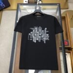 ⁦تيشيرت فيرساتشي جديد كاجوال بياقة دائرية وأكمام قصيرة⁩ - الصورة ⁦2⁩