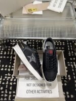 شوز Stardan من غولدن غوس