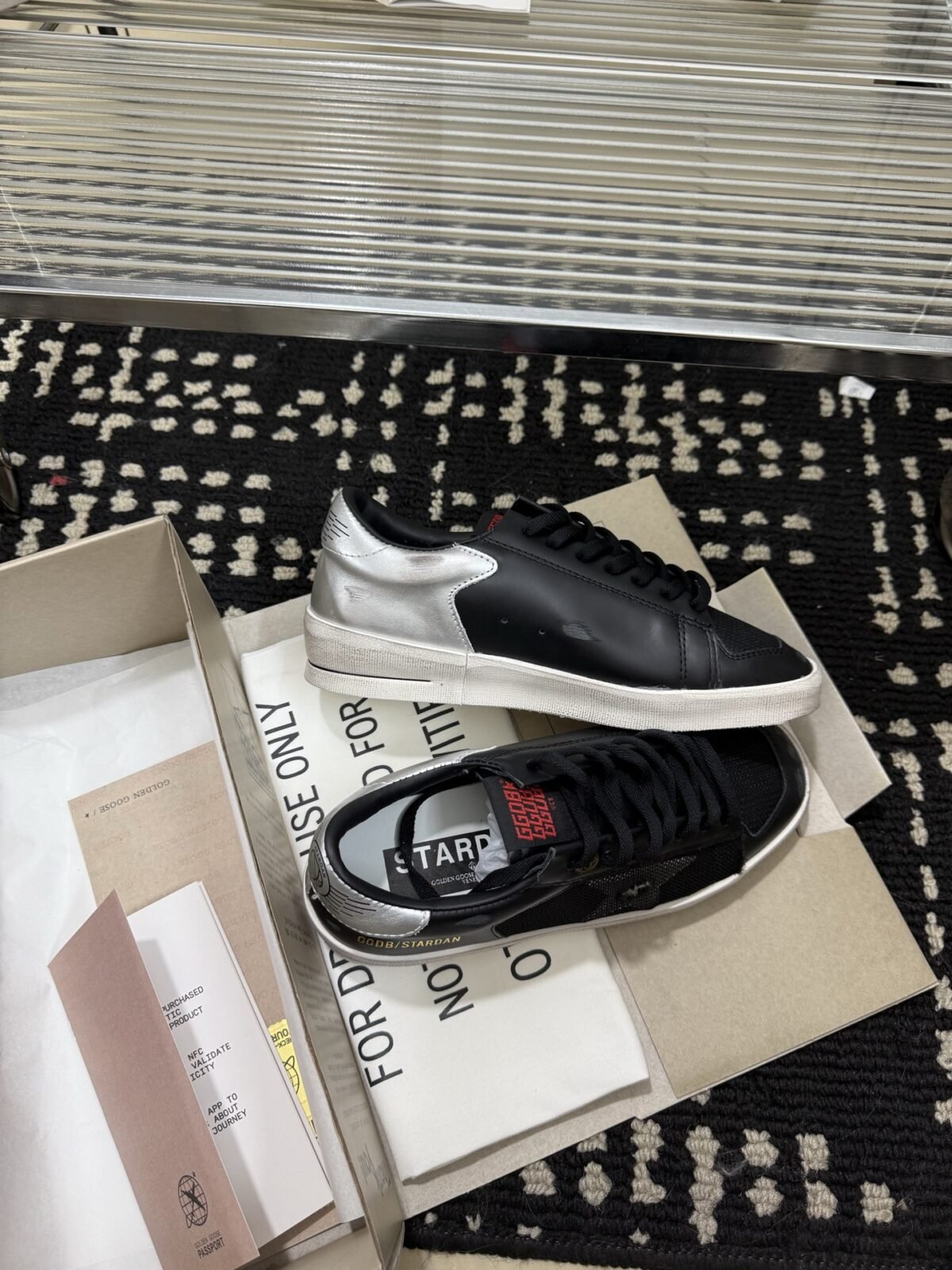 ⁦شوز Stardan من غولدن غوس⁩ - الصورة ⁦6⁩