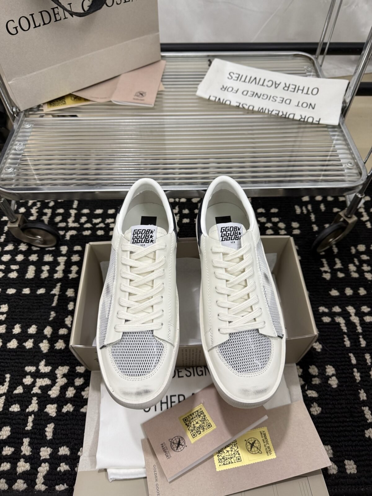 ⁦شوز Stardan من غولدن غوس⁩ - الصورة ⁦3⁩