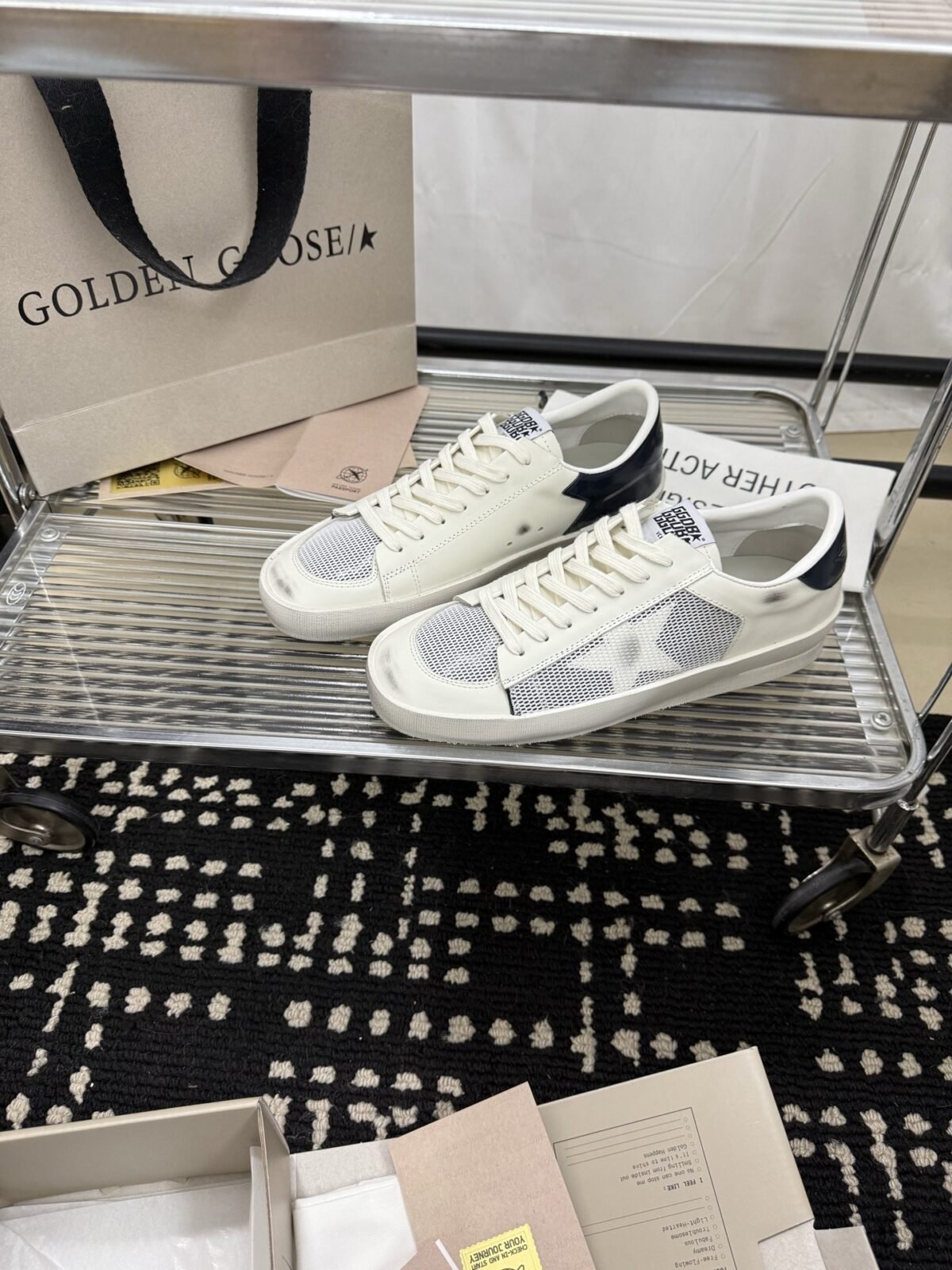 ⁦شوز Stardan من غولدن غوس⁩ - الصورة ⁦5⁩