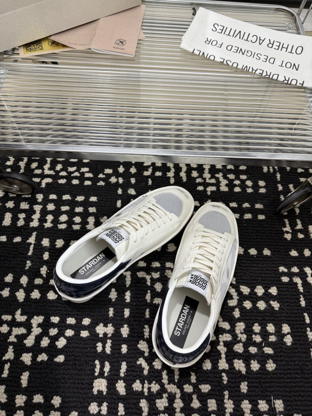 ⁦شوز Stardan من غولدن غوس⁩ - الصورة ⁦6⁩