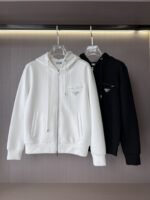 جاكيت برادا بغطاء رأس للخريف والشتاء