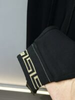 ⁦بنطال فيرساتشي الكلاسيكي الكاجوال⁩ - الصورة ⁦8⁩