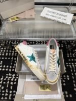 شوز Super-Star من غولدن غوس