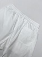 ⁦شورت صيفي جديد من فيرساتشي⁩ - الصورة ⁦6⁩