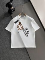 تيشيرت فيرساتشي ربيع وصيف جديد، مصنوع من القطن الخالص، بأكمام قصيرة، وياقة دائرية.