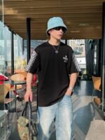 ⁦تيشيرت فندي الجديد بأكمام قصيرة وياقة دائرية⁩ - الصورة ⁦6⁩