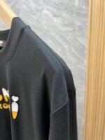 ⁦تيشيرت فندي الجديد ربيع وصيف كامل بياقة دائرية وأكمام قصيرة⁩ - الصورة ⁦7⁩