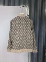 ⁦جاكيت فندي خريفي وشتوي بتصميم جديد⁩ - الصورة ⁦4⁩