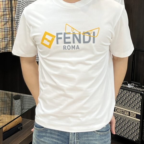 تيشيرت فندي الرجالي العصري، كاجوال بأكمام قصيرة، بتصميم جديد وعصري