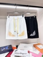 شورت رياضي رجالي عصري من فندي