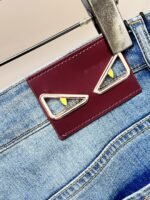 ⁦بنطلون جينز رجالي كاجوال عصري من فندي⁩ - الصورة ⁦6⁩