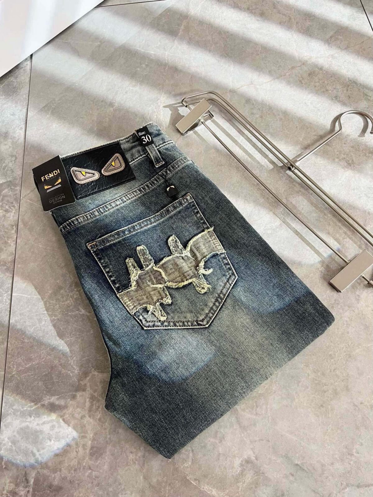 wsxc1747959805409_0 بنطال جينز فندي كاجوال جديد - الصورة 1