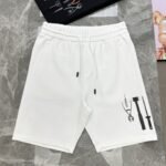 ⁦شورت فندي الجديد للربيع والصيف⁩ - الصورة ⁦3⁩