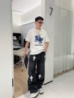 ⁦تيشيرت بربري الجديد من القطن بياقة دائرية وأكمام قصيرة⁩ - الصورة ⁦3⁩