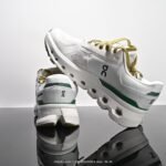 ⁦حذاء On Cloudrunner 2⁩ - الصورة ⁦8⁩