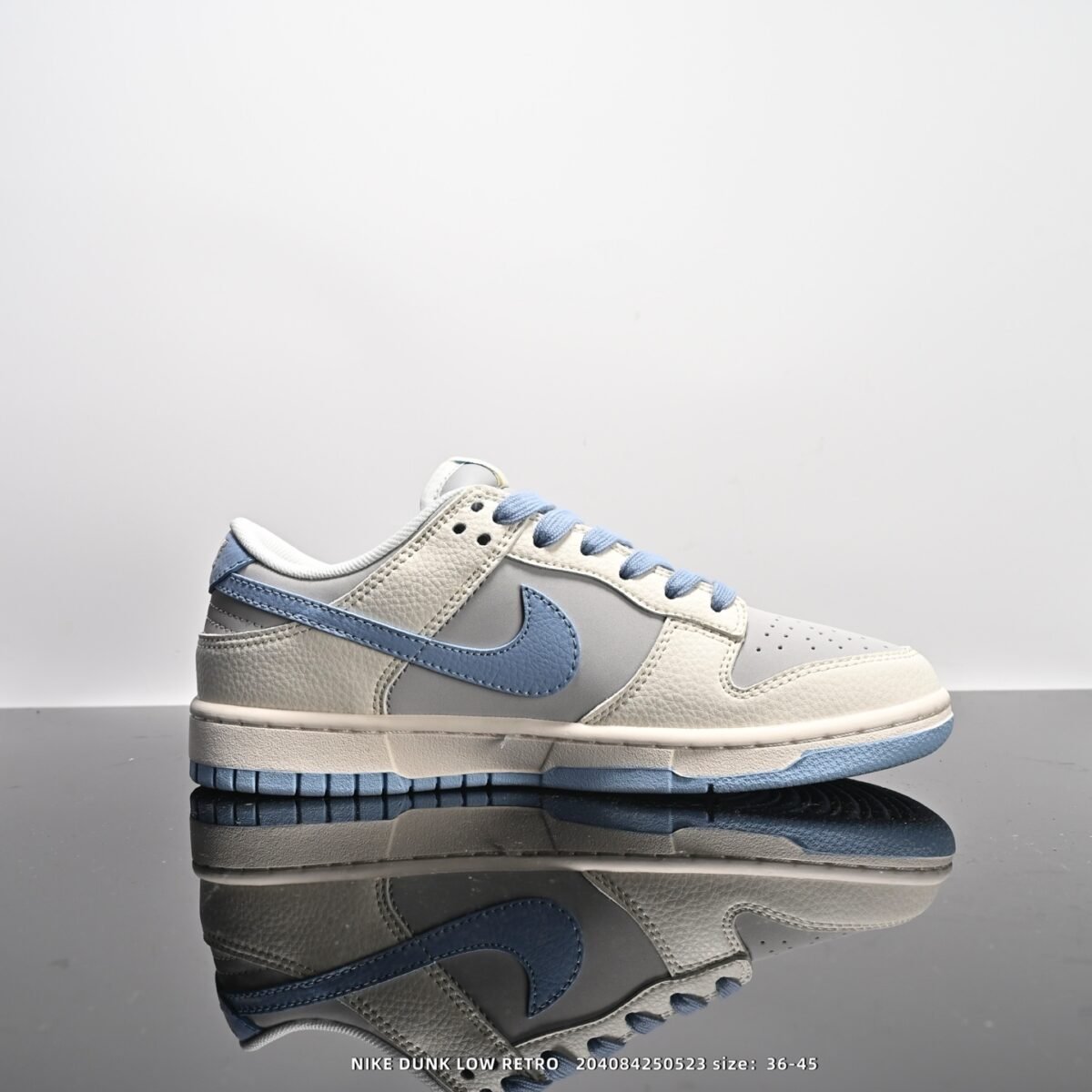 ⁦حذاء Nike Dunk Low Retro⁩ - الصورة ⁦2⁩