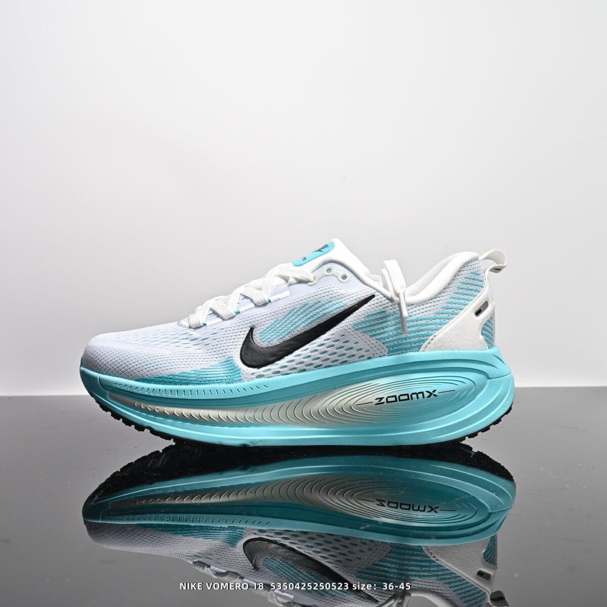 ⁦حذاء Nike ZoomX Vomero 18⁩ - الصورة ⁦1⁩