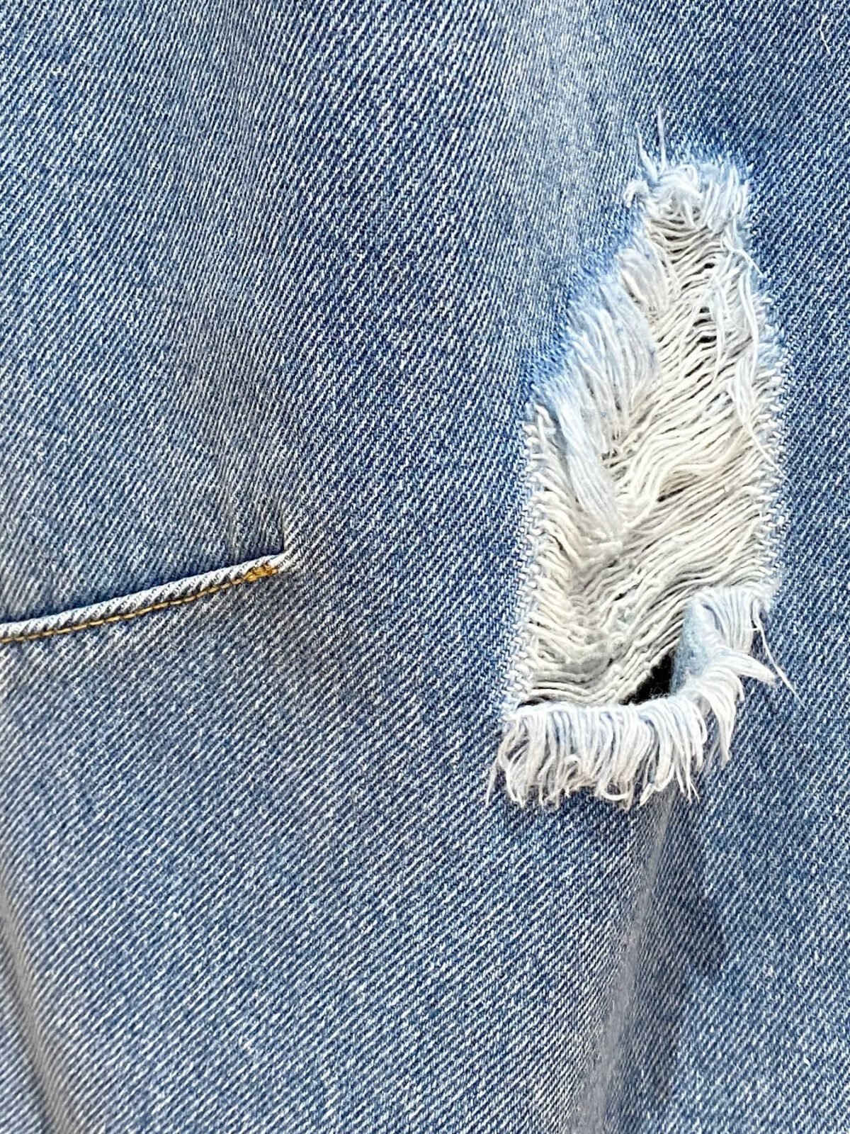 ⁦جينز لويفي للفصول الأربعة⁩ - الصورة ⁦5⁩