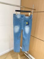 ⁦جينز لويفي للفصول الأربعة⁩ - الصورة ⁦2⁩