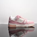 ⁦حذاء Louis Vuitton Trainer⁩ - الصورة ⁦2⁩