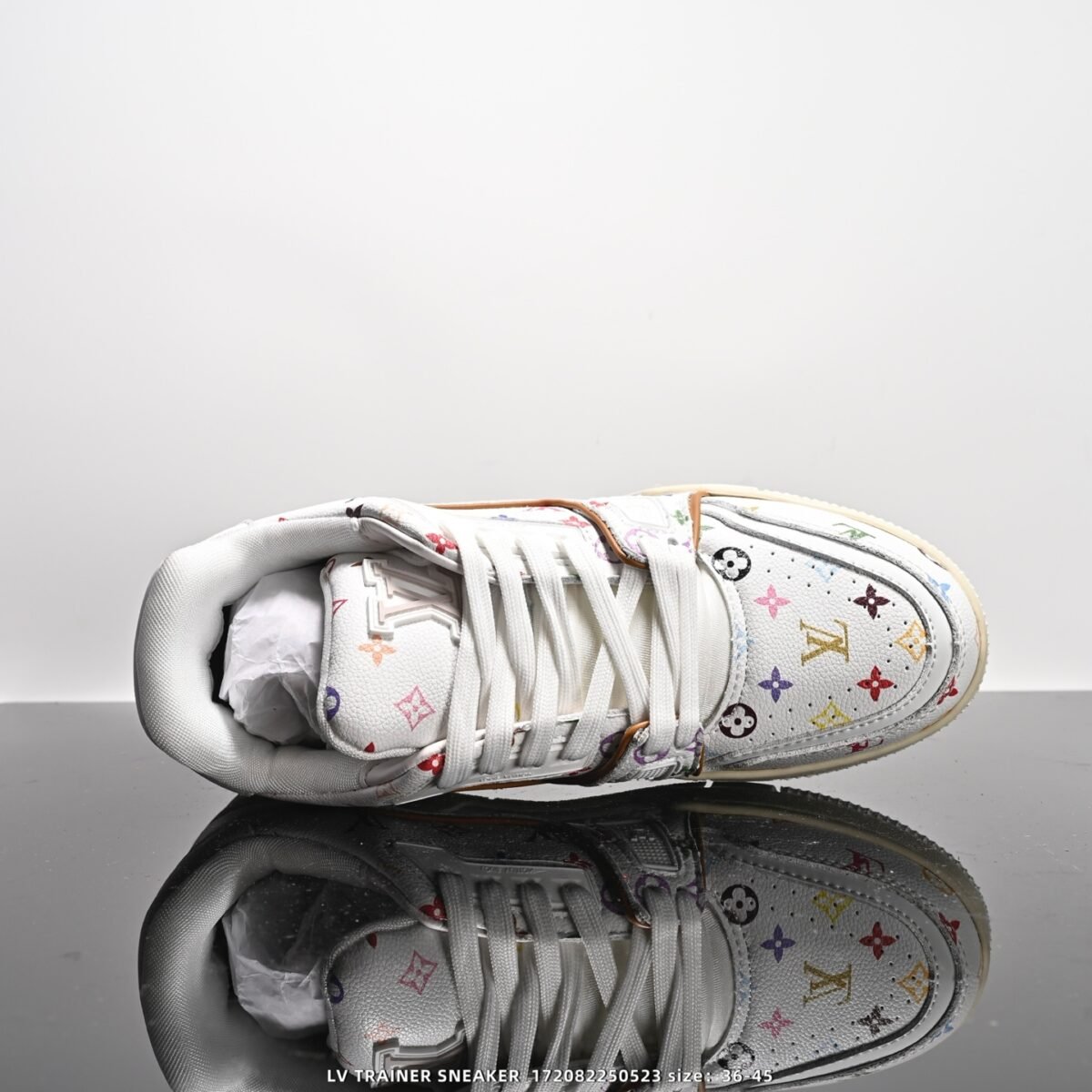 ⁦حذاء Louis Vuitton Trainer⁩ - الصورة ⁦4⁩