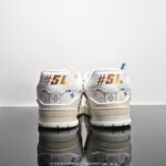 ⁦حذاء Louis Vuitton Trainer⁩ - الصورة ⁦6⁩